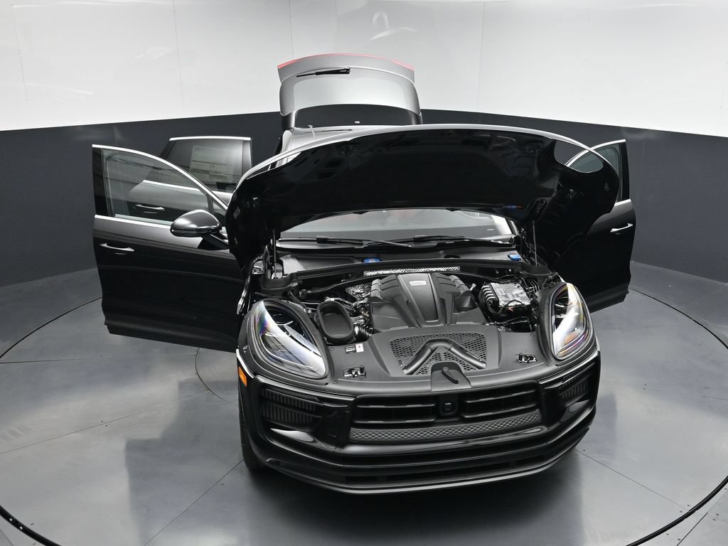 New 2026 Porsche Macan S AWD/4WD image 32
