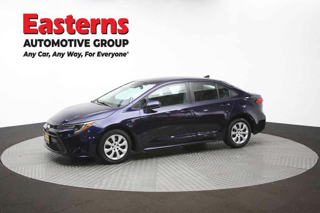 Used 2023 Toyota Corolla LE image 56
