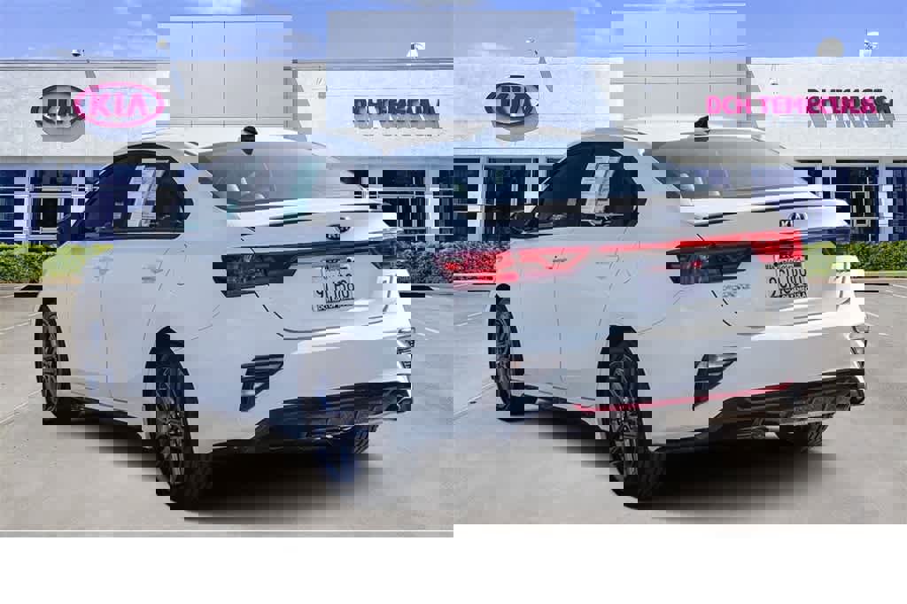 Certified 2021 Kia Forte GT-Line image 6