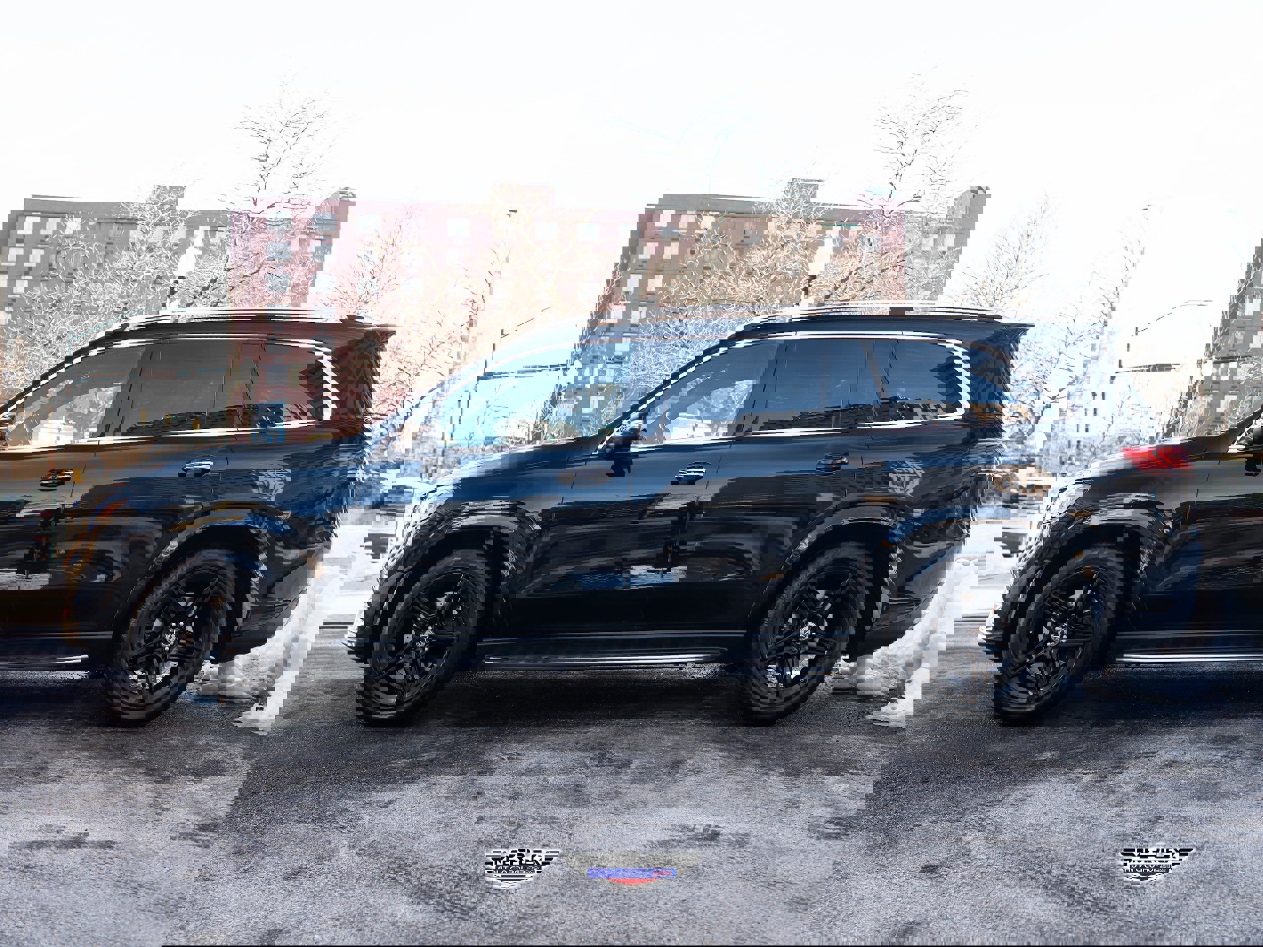 Used 2021 Mercedes-Benz GLS 580 4MATIC image 4