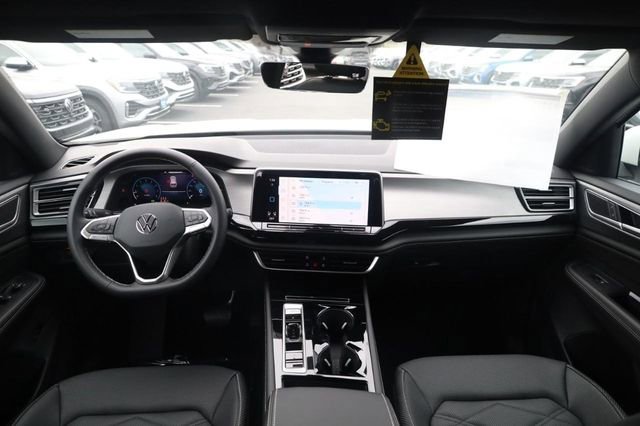 New 2026 Volkswagen Atlas Cross Sport SE image 7