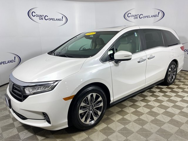 Used 2023 Honda Odyssey EX-L image 3