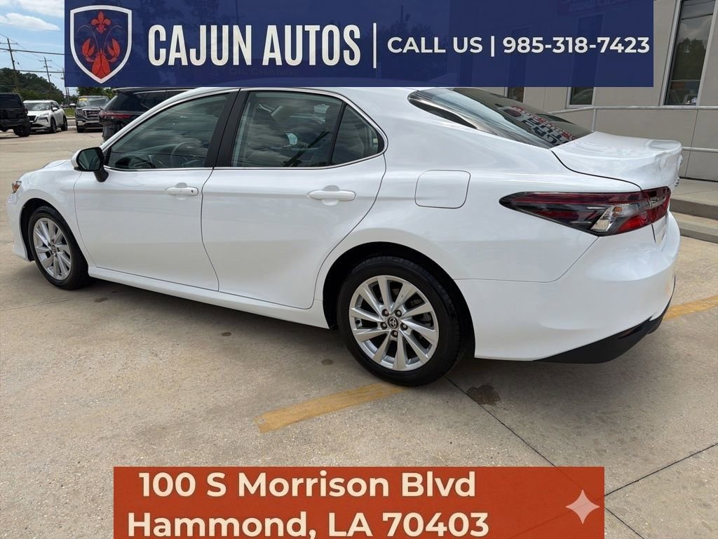Used 2023 Toyota Camry LE FWD image 8