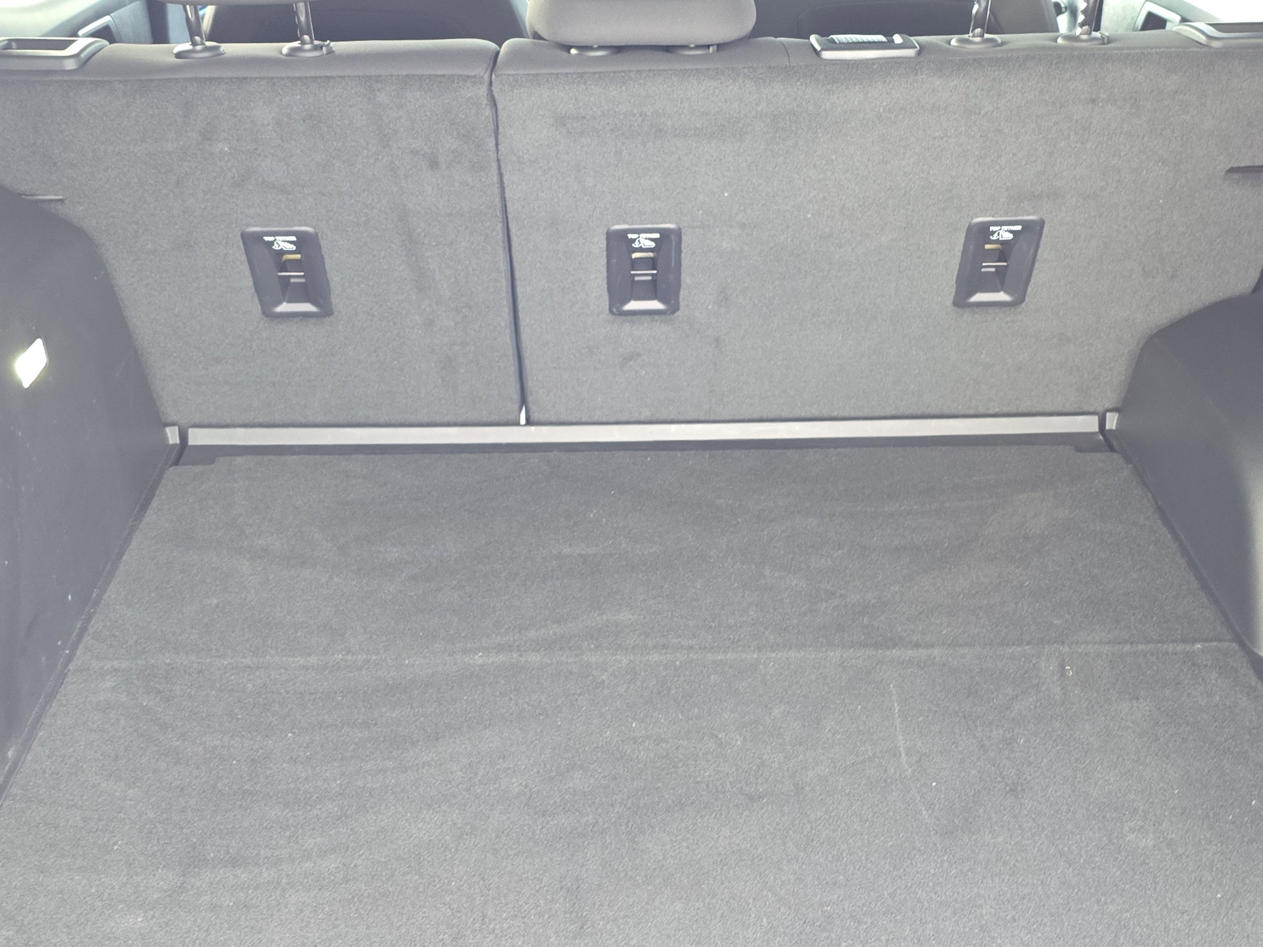 Used 2026 GMC Terrain Elevation image 8