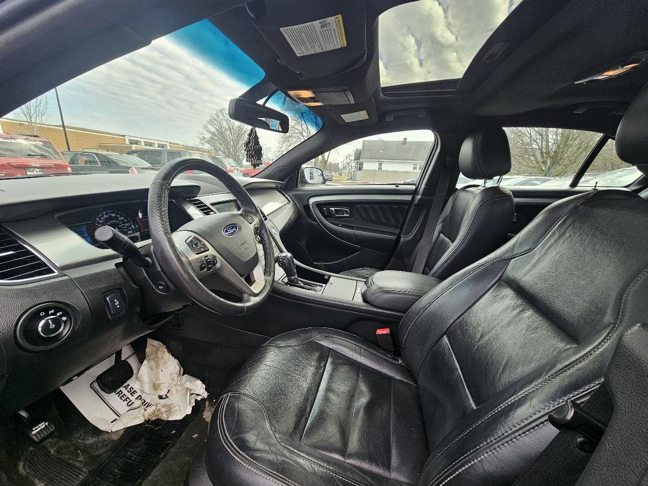 Used 2014 Ford Taurus SEL w/ Equipment Group 201A image 17