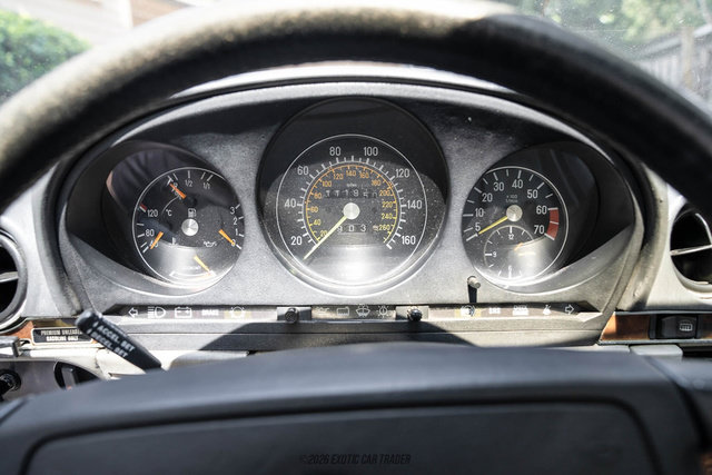Used 1988 Mercedes-Benz 560 SL image 24