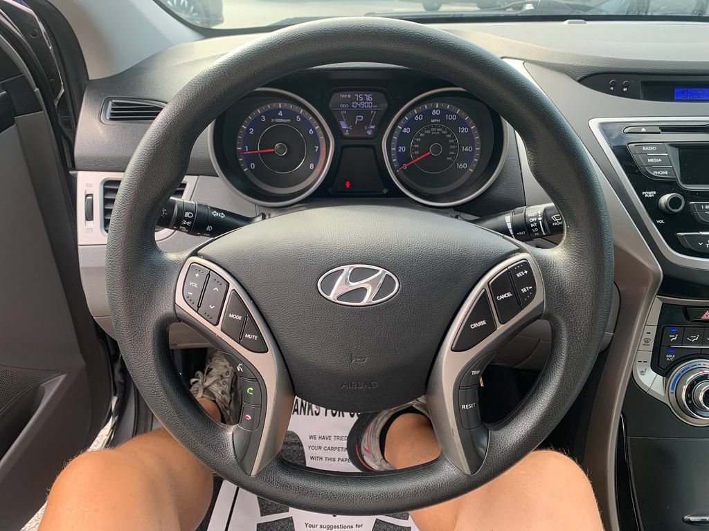 Used 2013 Hyundai Elantra GLS w/ Preferred Pkg FWD image 8
