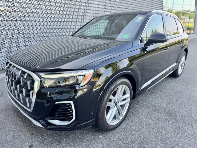 New 2025 Audi Q7 3.0T Premium Plus