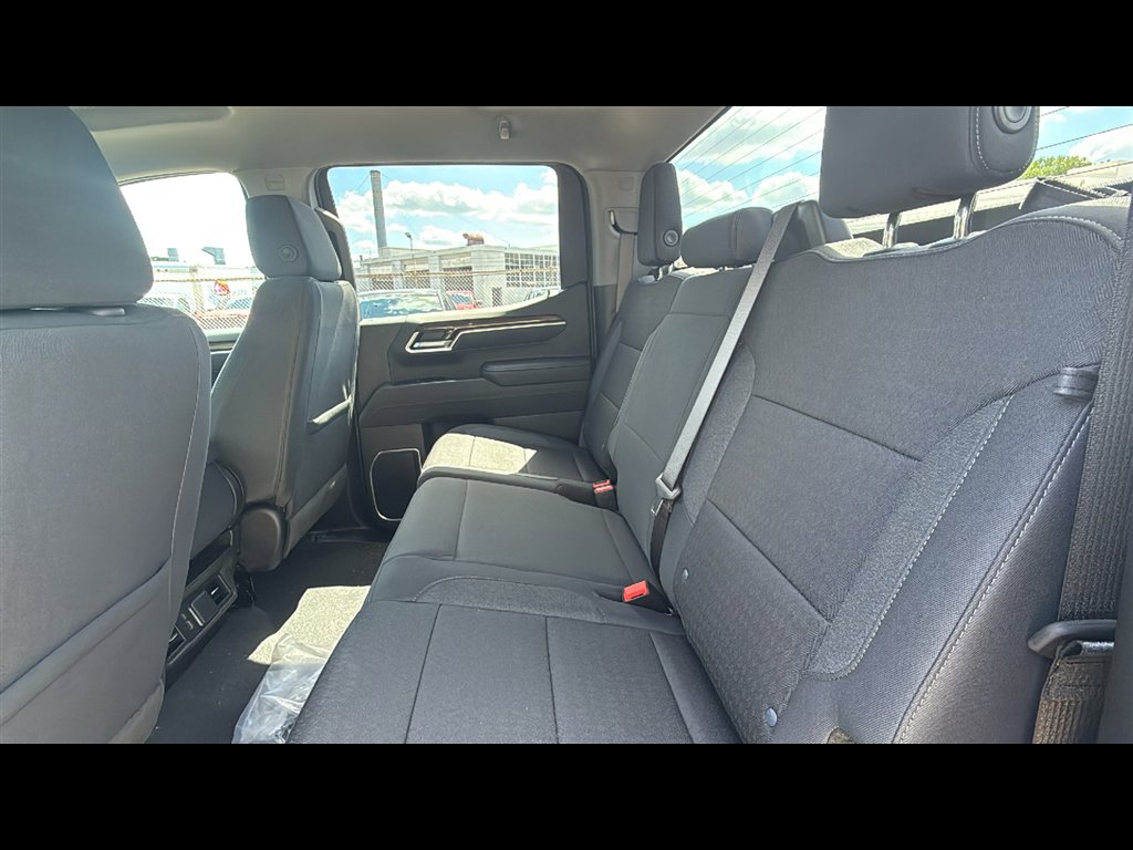 New 2026 Chevrolet Silverado 1500 LT image 24