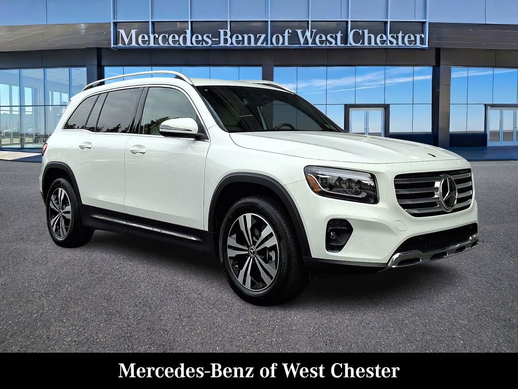 Certified 2025 Mercedes-Benz GLB 250 4MATIC image 1