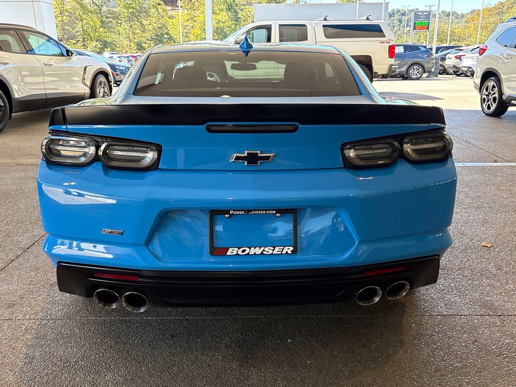 Certified 2022 Chevrolet Camaro SS RWD image 4
