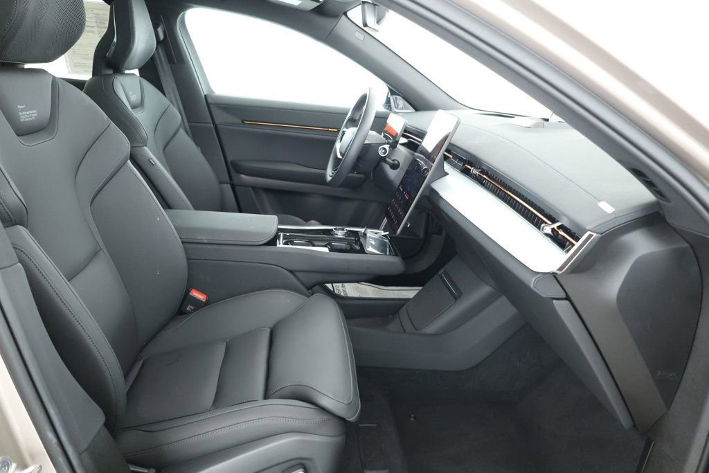 Used 2025 Polestar Polestar 3 image 23