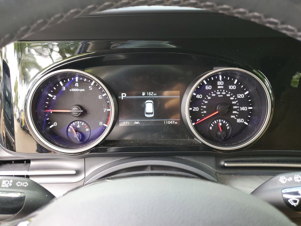 Used 2022 Kia Carnival EX FWD image 26
