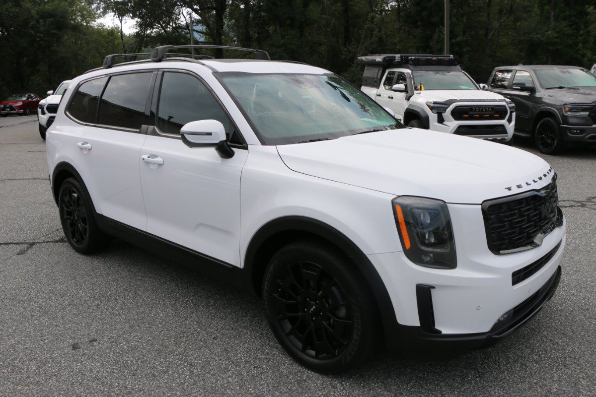 Used 2022 Kia Telluride SX w/ Nightfall Edition Package AWD/4WD image 10