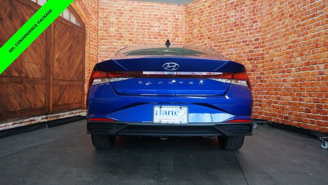 Used 2023 Hyundai Elantra SEL w/ Convenience Package image 6