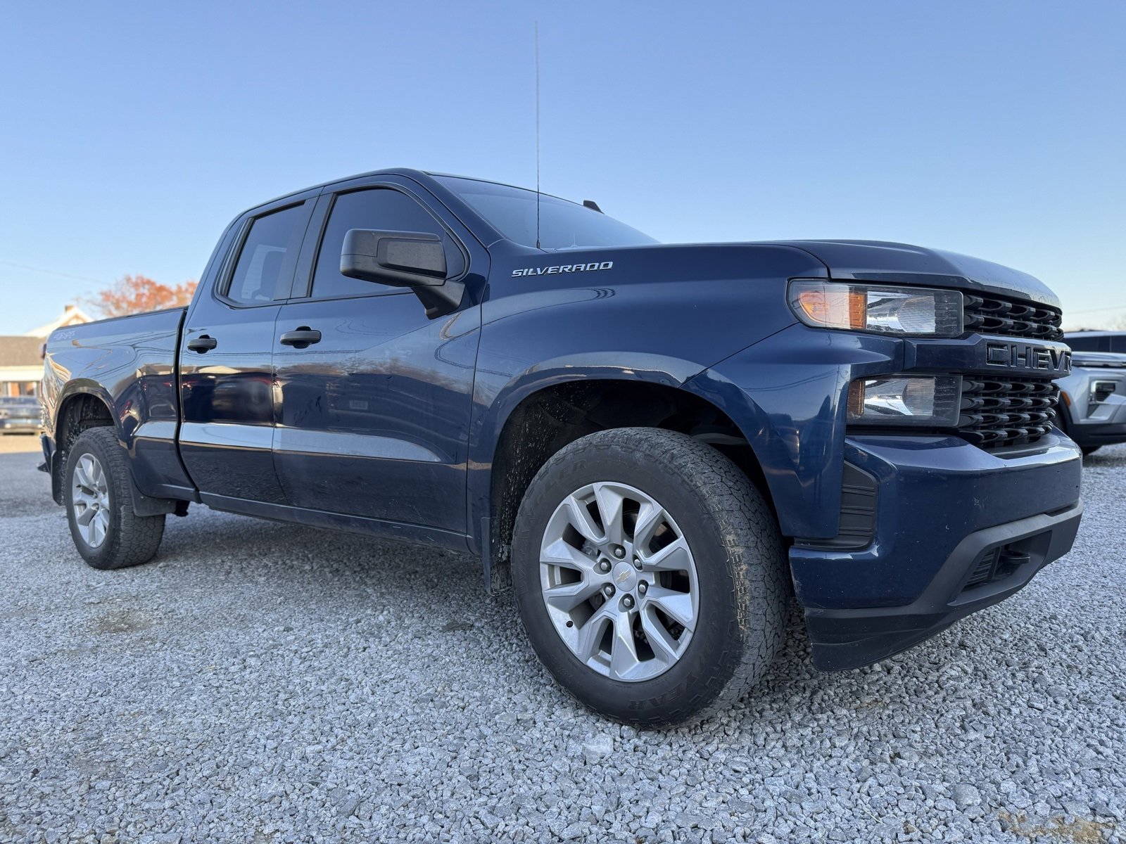 Used 2022 Chevrolet Silverado 1500 Custom image 8