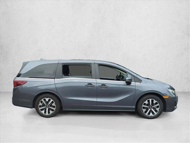 Used 2025 Honda Odyssey EX-L image 4