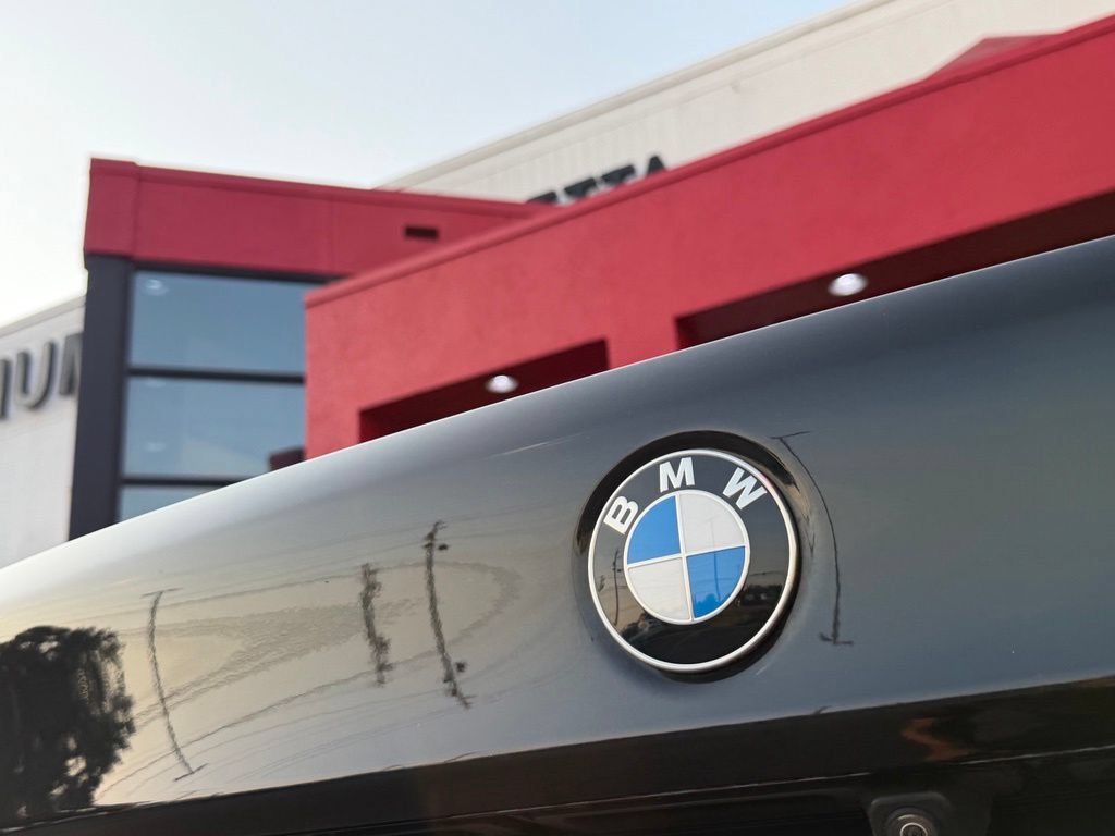 Used 2023 BMW 530i xDrive w/ Convenience Package AWD/4WD image 10