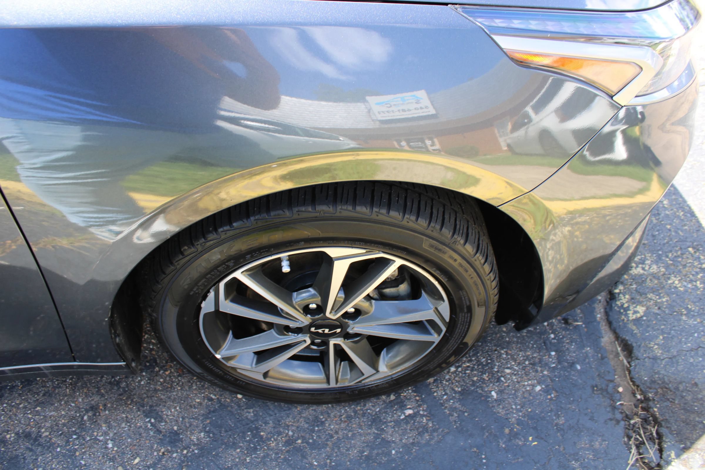 Used 2024 Kia Forte LXS FWD image 25