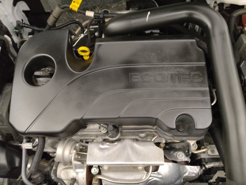 Used 2024 GMC Terrain SLE FWD image 30