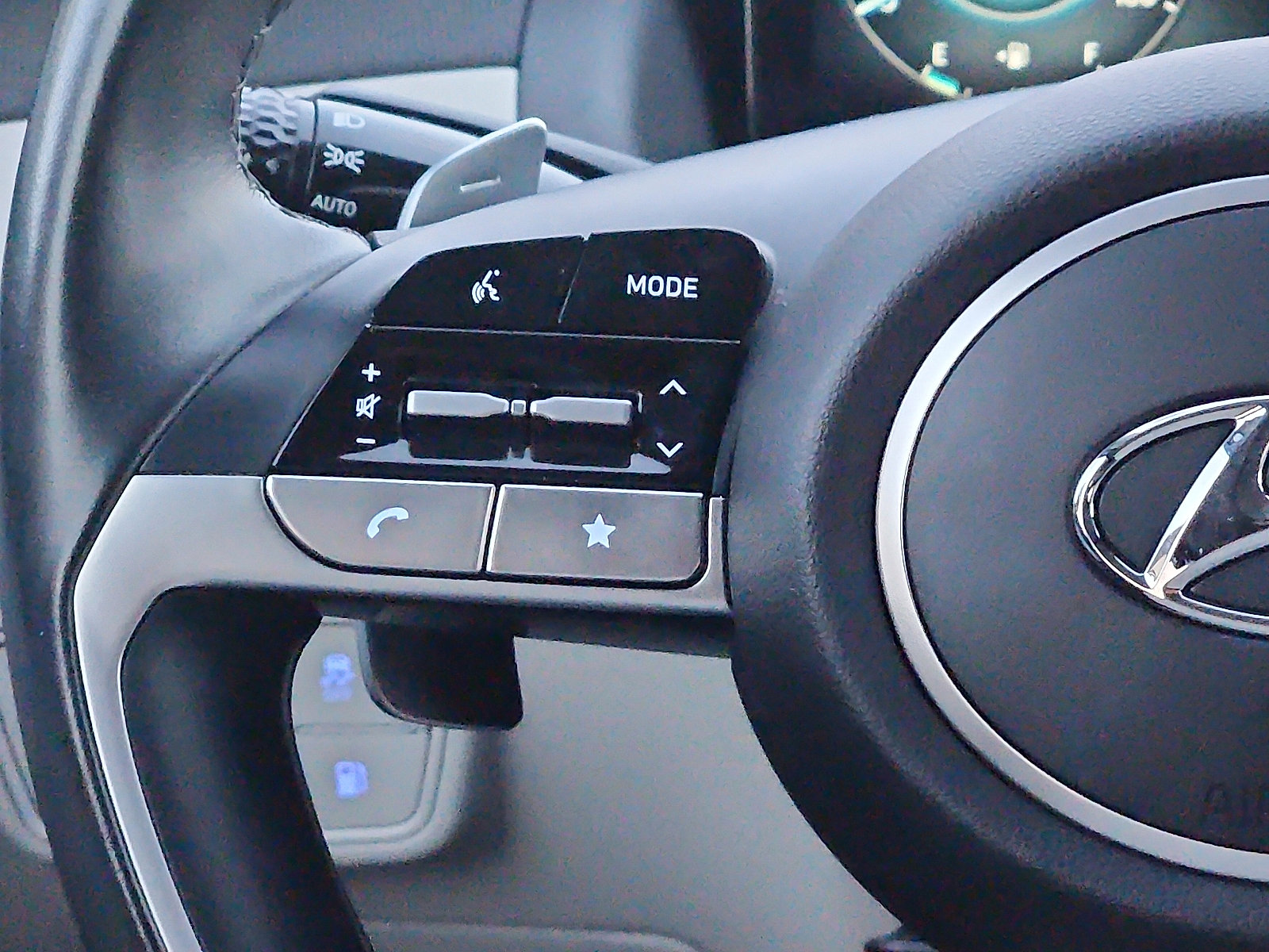 Used 2022 Hyundai Tucson Limited image 15