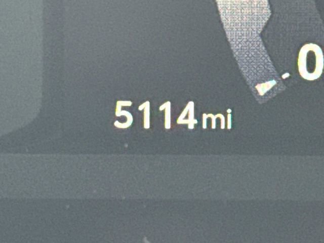 Used 2025 Toyota Tacoma SR5 w/ SR5 Upgrade Package image 34