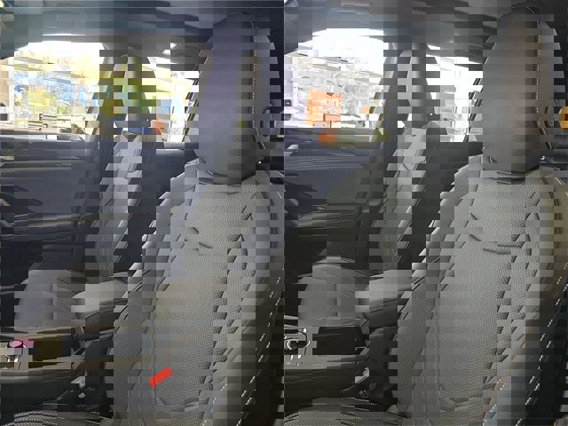 New 2026 Volkswagen Tiguan SE R-Line image 17