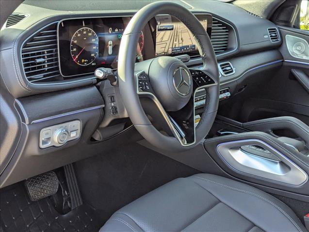 New 2025 Mercedes-Benz GLS 450 4MATIC image 3