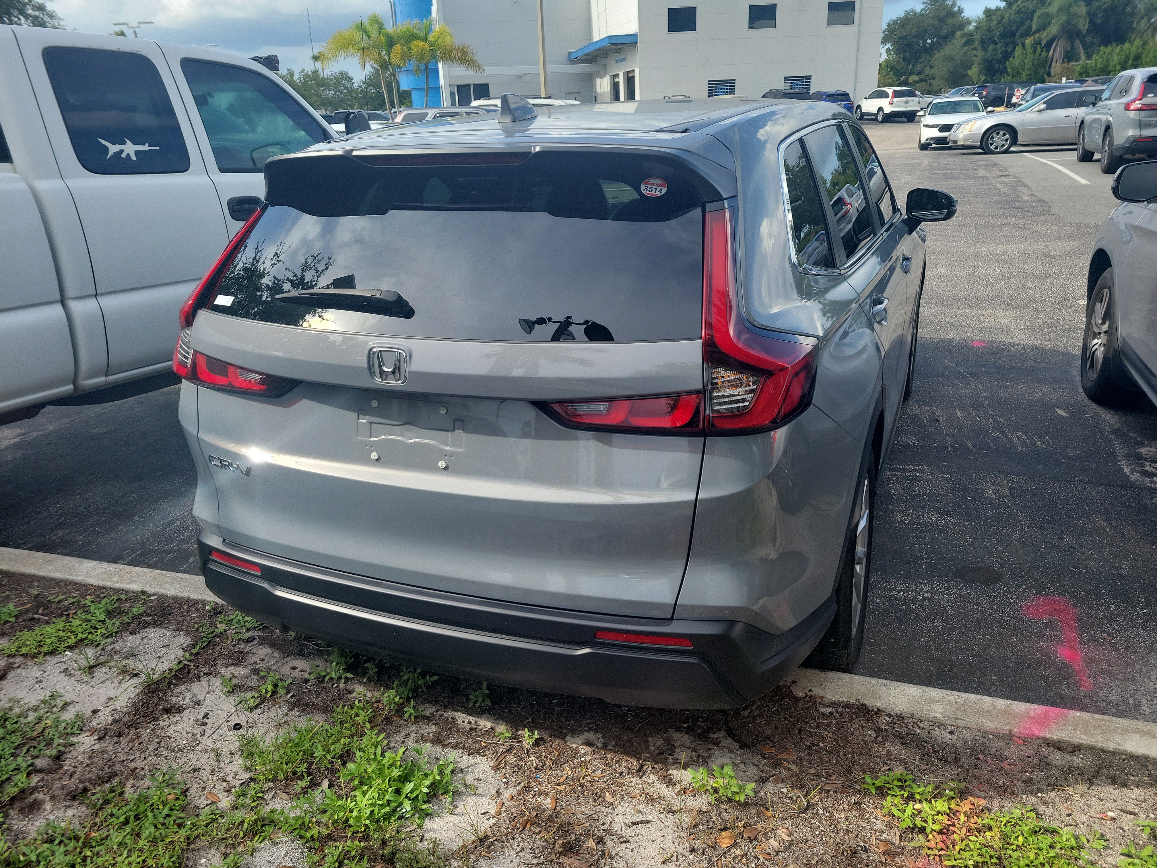 Used 2024 Honda CR-V EX image 10
