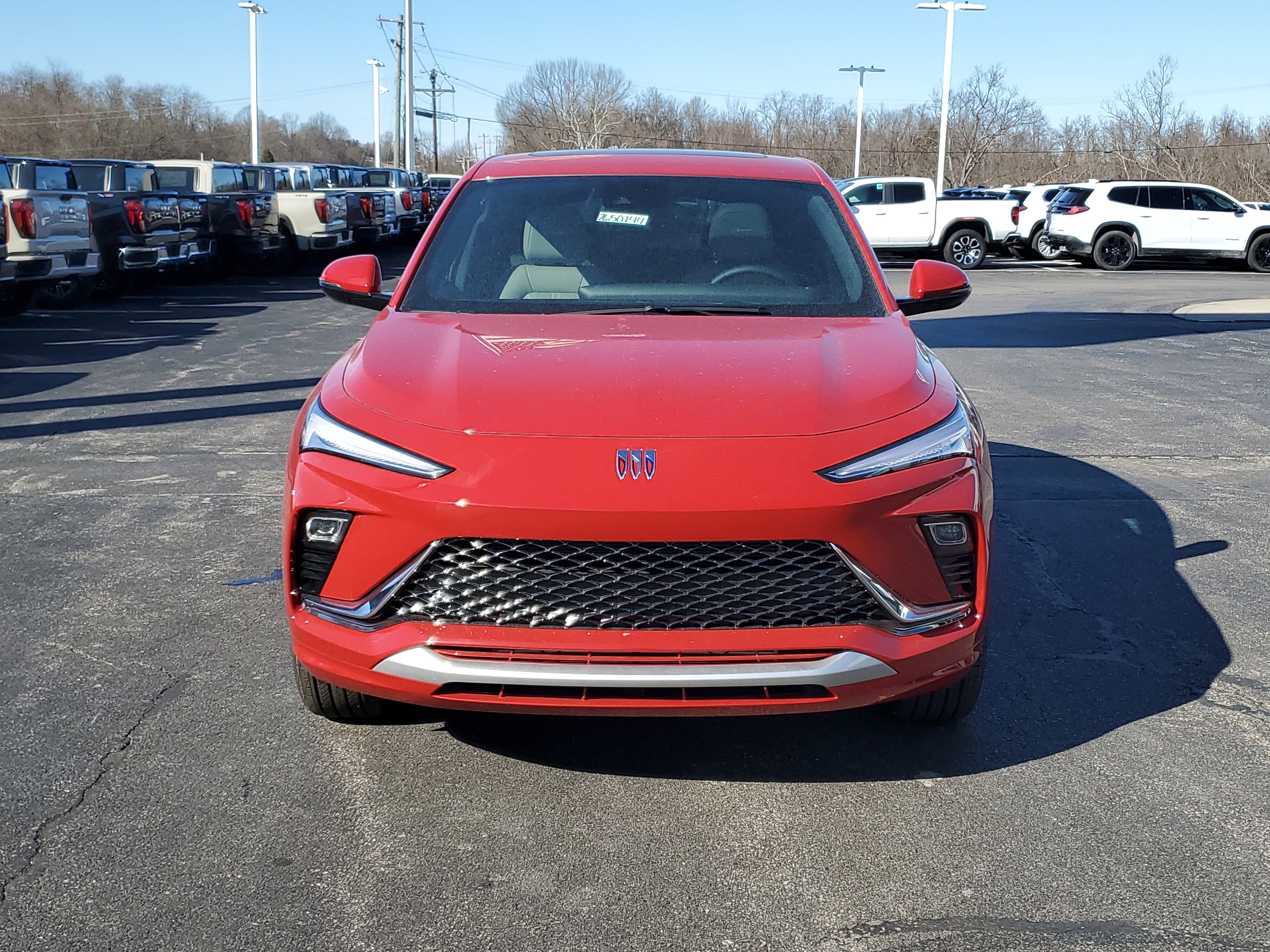 New 2026 Buick Envista Avenir image 2