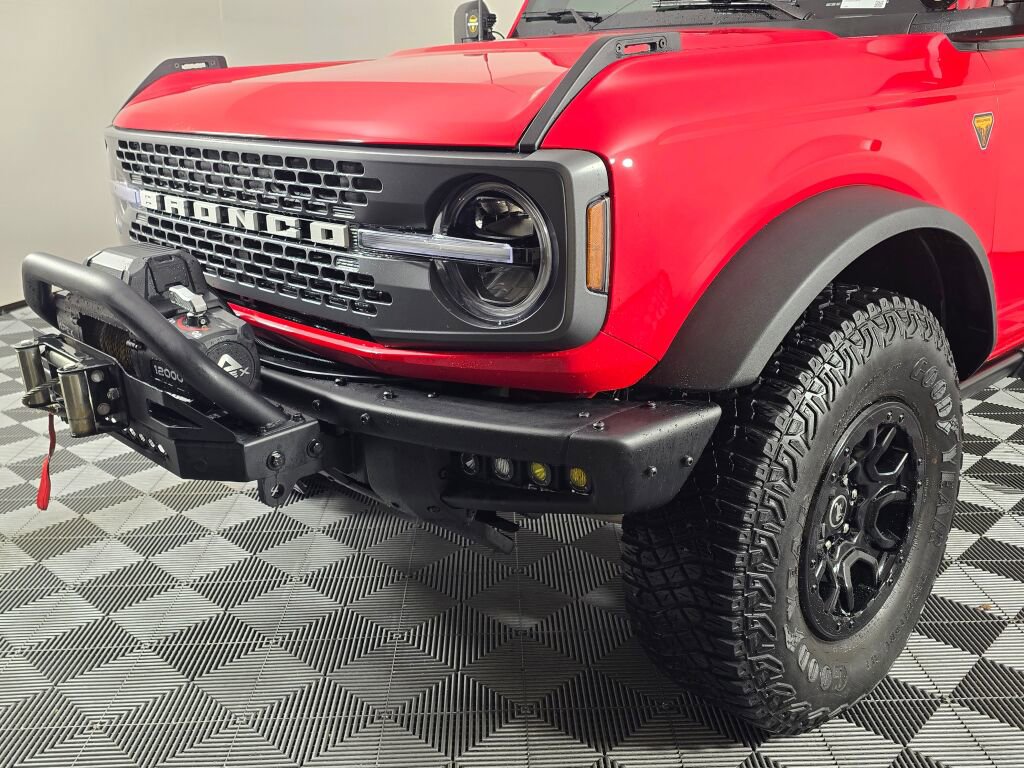 Used 2024 Ford Bronco Badlands w/ Sasquatch Package image 9
