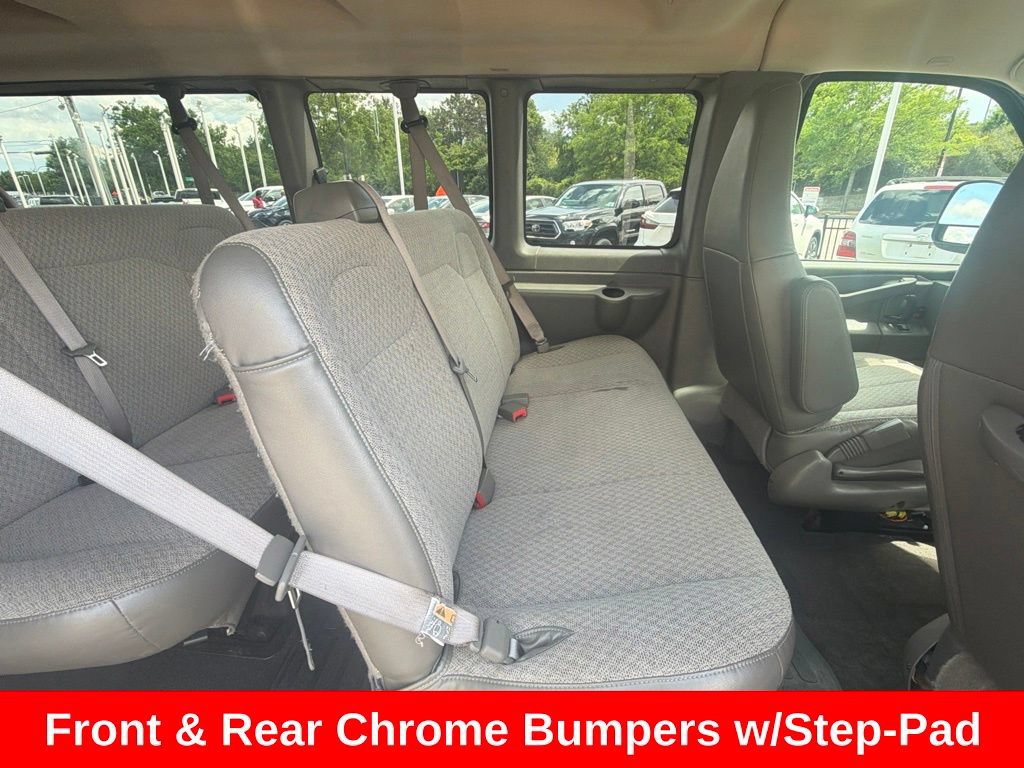 Used 2025 Chevrolet Express 3500 LT w/ LT Preferred Equipment Group RWD image 14