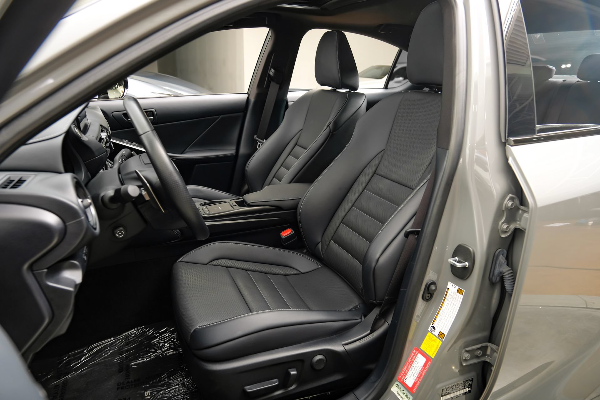 Used 2025 Lexus IS 350 F Sport w/ Navigation Package RWD image 47