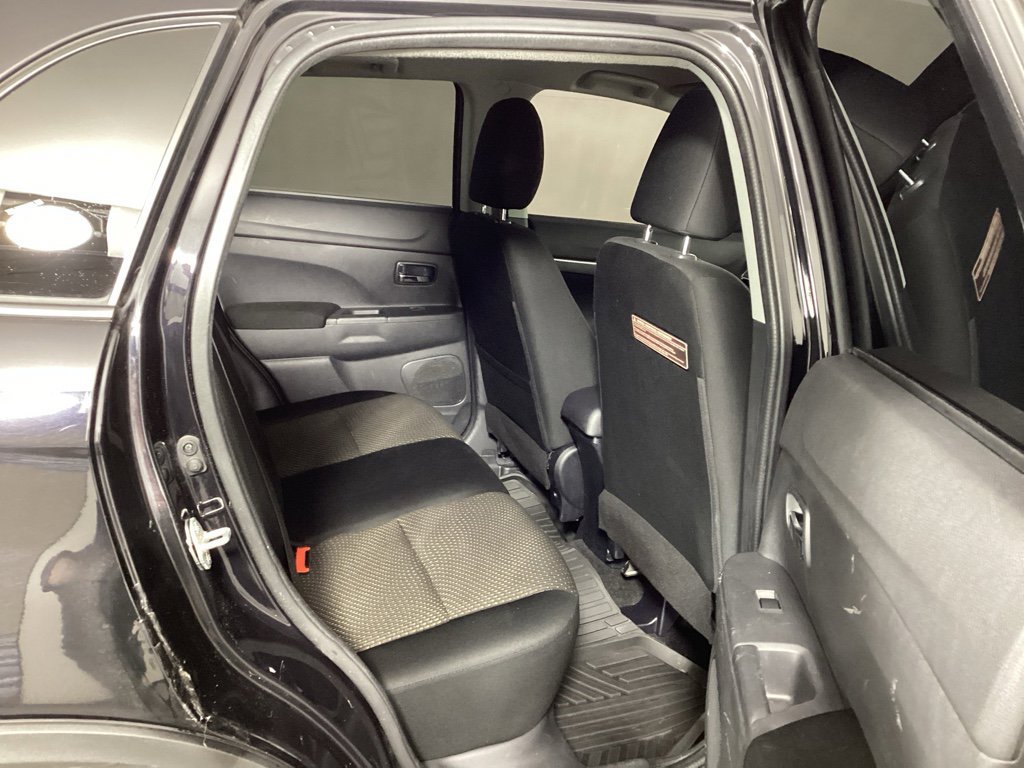 Used 2016 Mitsubishi Outlander Sport ES image 11