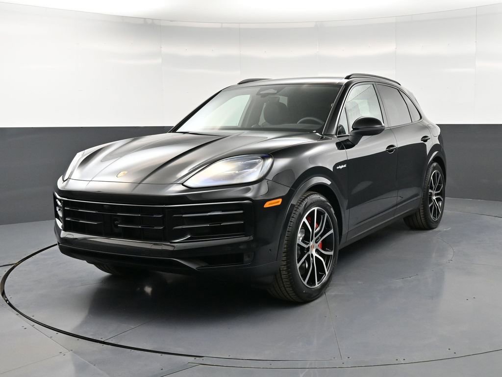 New 2026 Porsche Cayenne S image 1