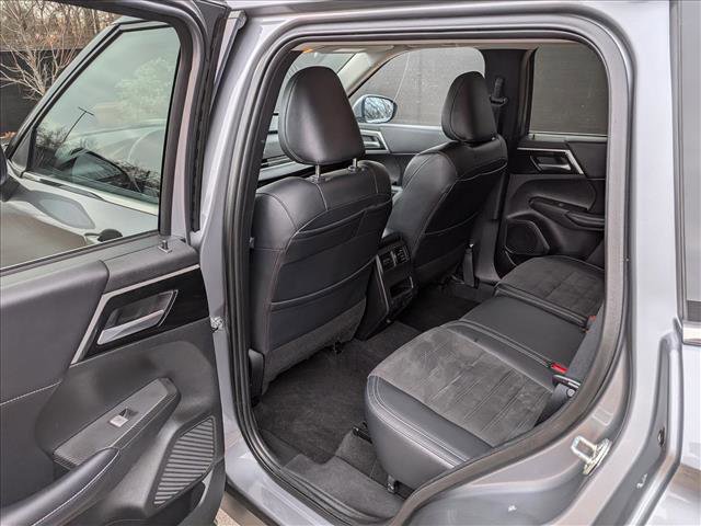 Used 2024 Mitsubishi Outlander SE image 22