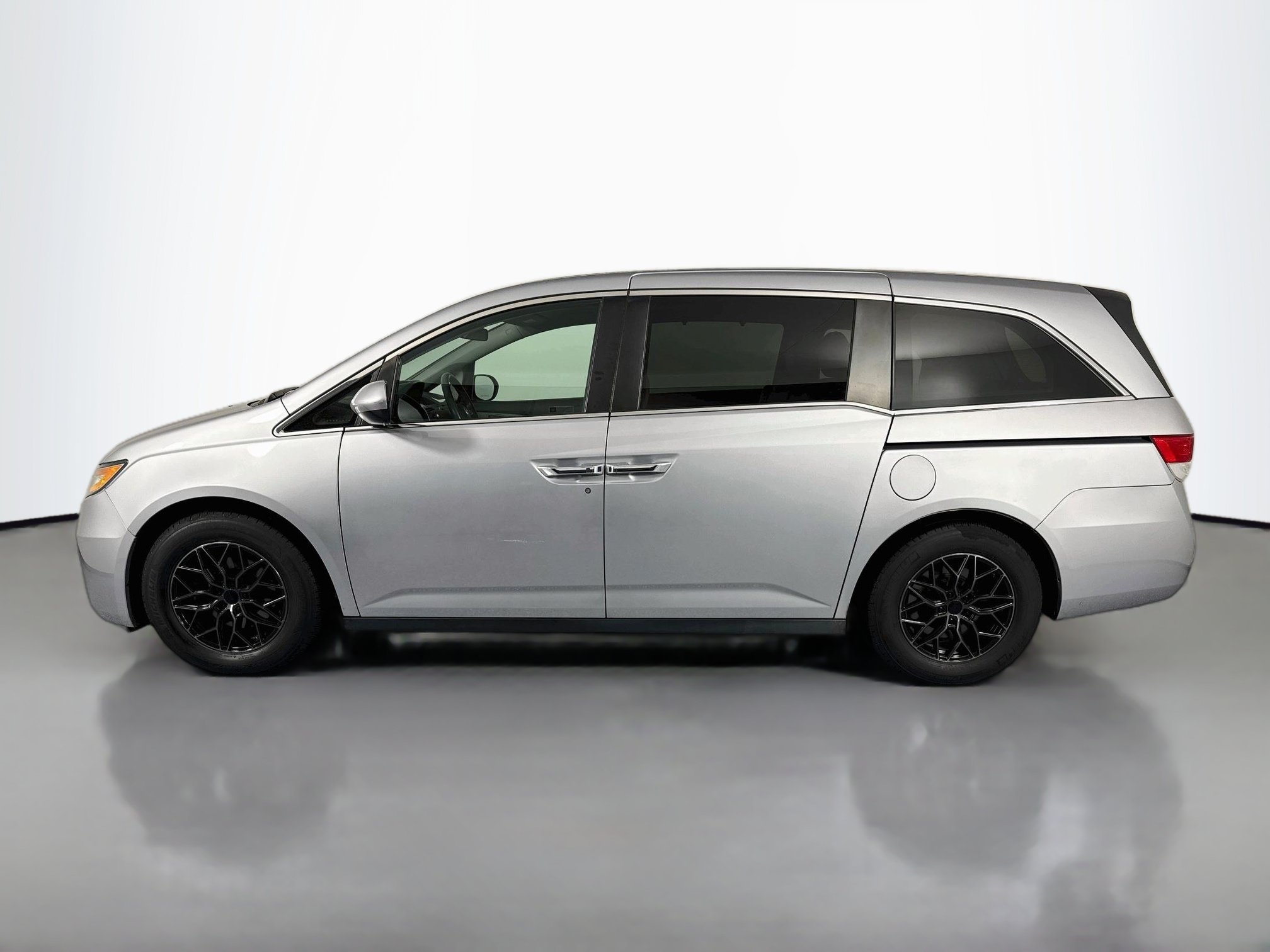Used 2017 Honda Odyssey EX image 8