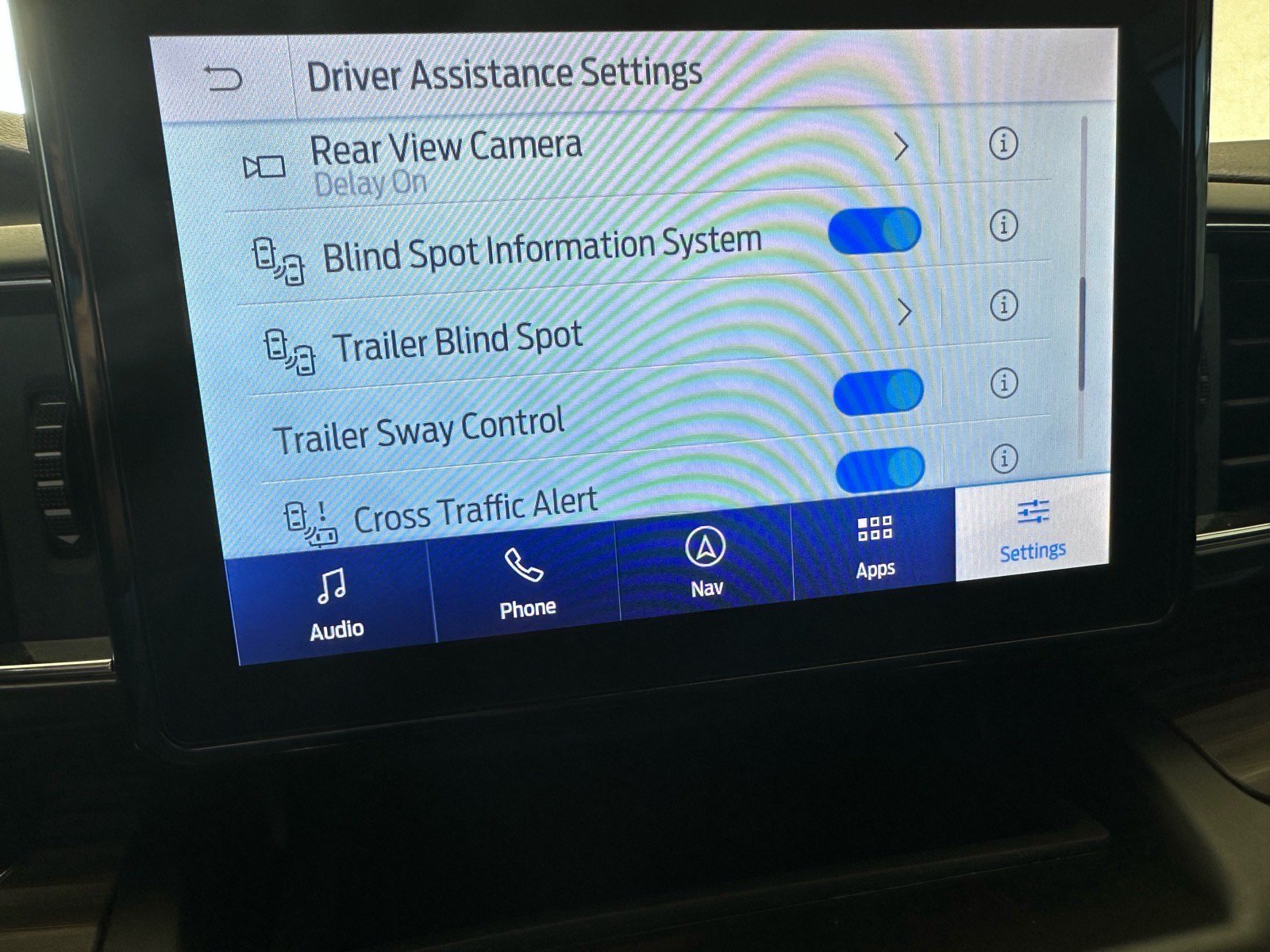 Certified 2020 Ford Explorer Limited w/ Class III Trailer Tow Package RWD image 45