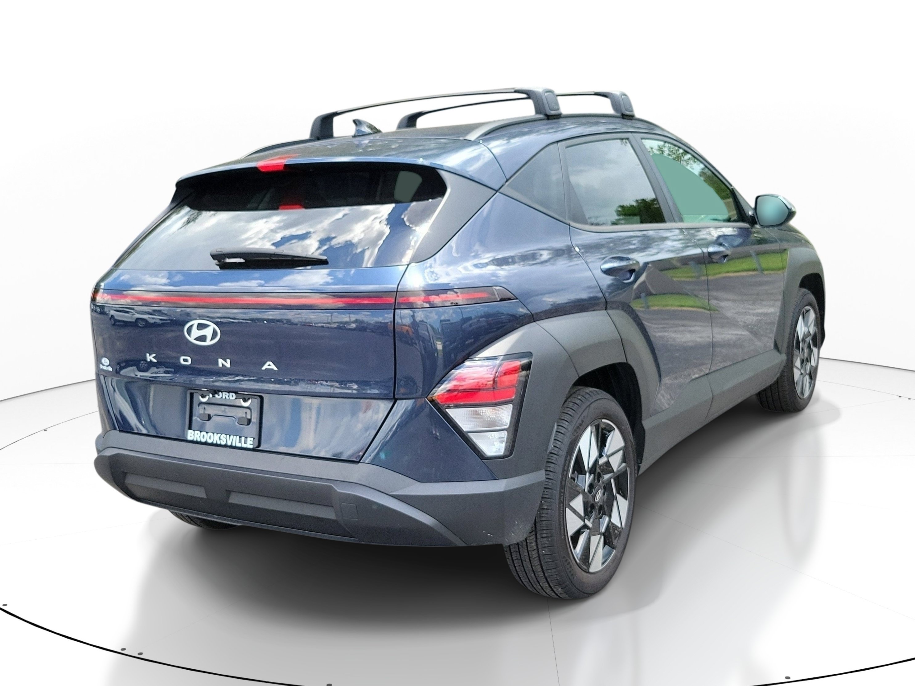 Used 2025 Hyundai Kona SEL FWD image 7