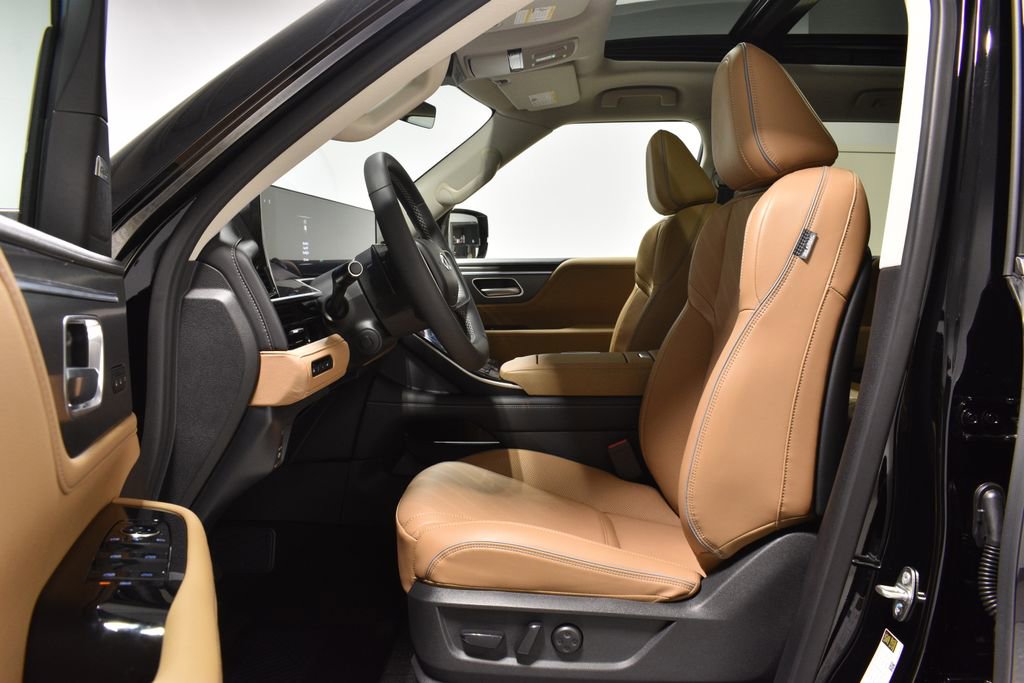 New 2026 INFINITI QX80 Luxe w/ Cargo Package AWD/4WD image 12