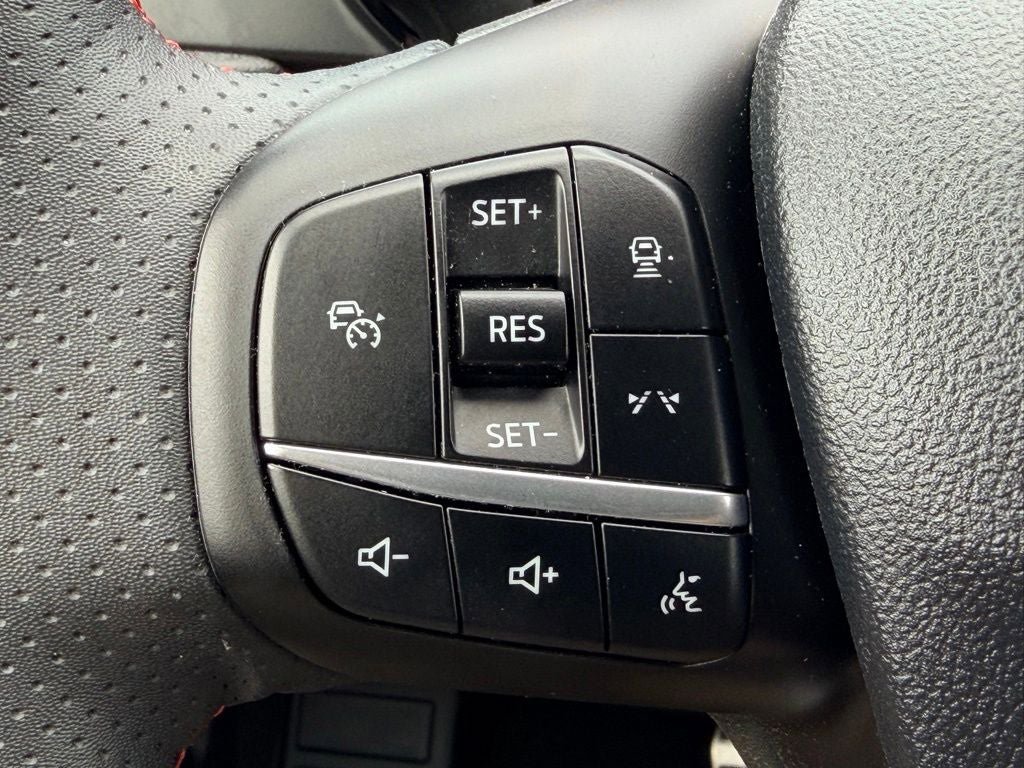 Certified 2024 Ford Escape ST-Line w/ Tech Pack #1 AWD/4WD image 25