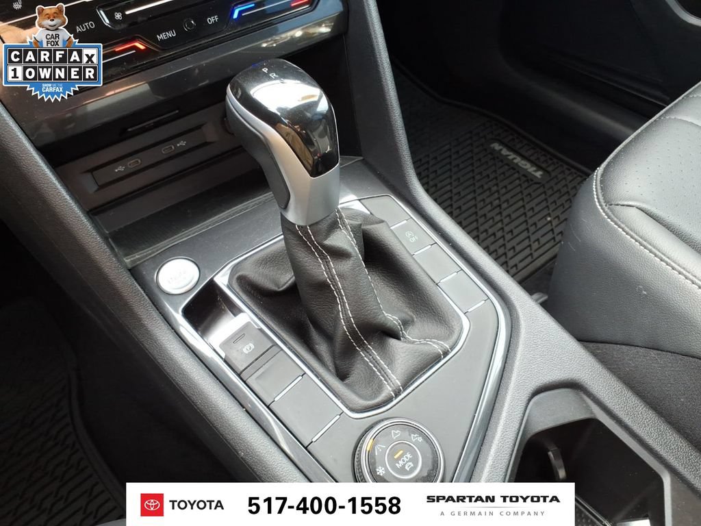 Used 2024 Volkswagen Tiguan SE AWD/4WD image 22