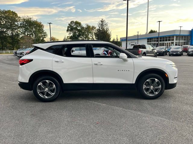 Used 2024 Chevrolet Blazer LT w/ Convenience Package image 5