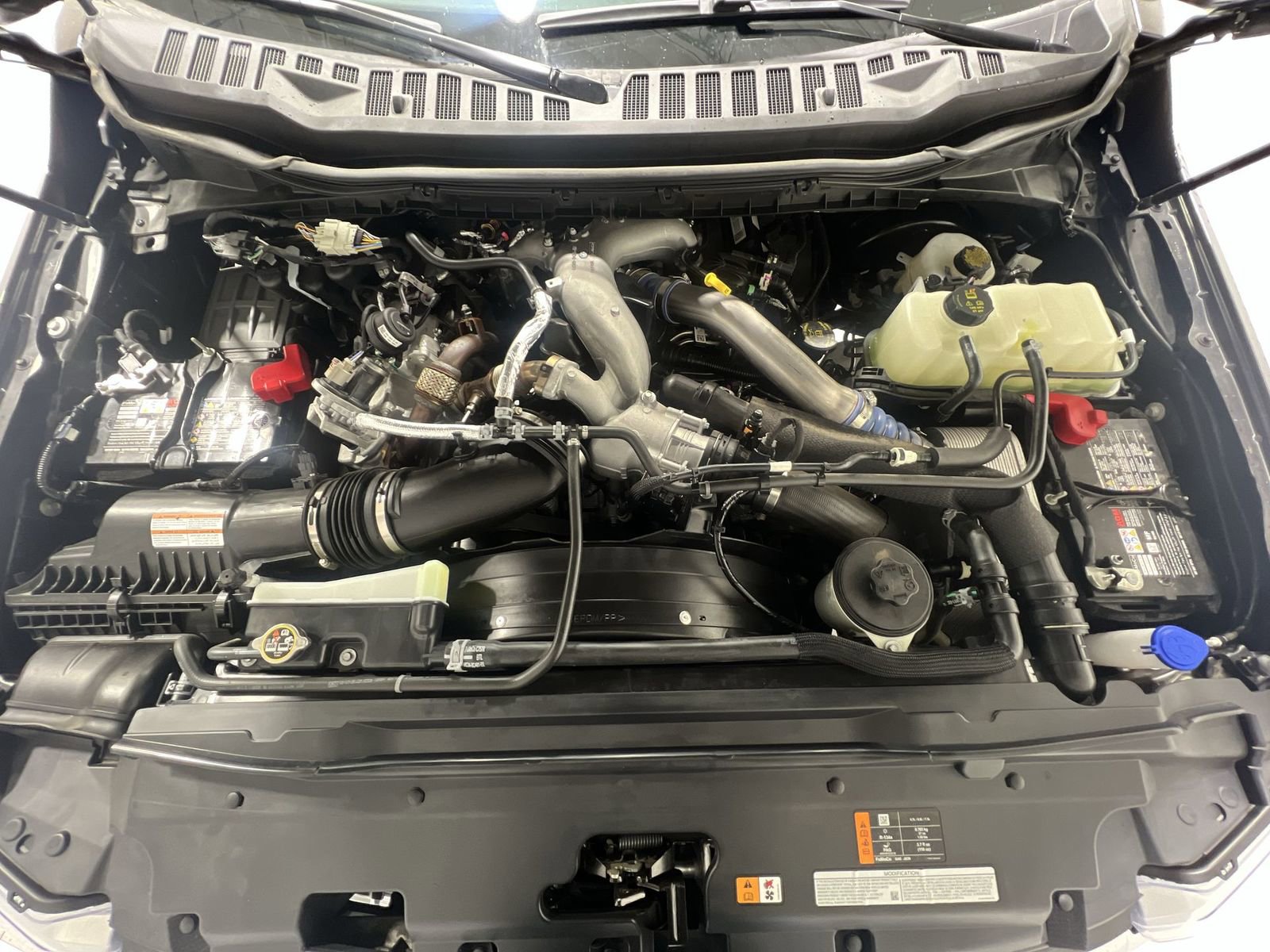 Used 2025 Ford F350 Lariat AWD/4WD image 25