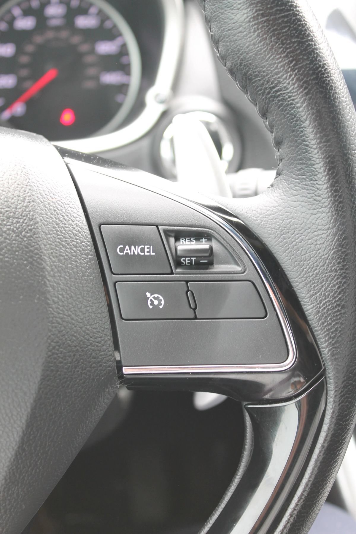 Used 2023 Mitsubishi Eclipse Cross SEL AWD/4WD image 29