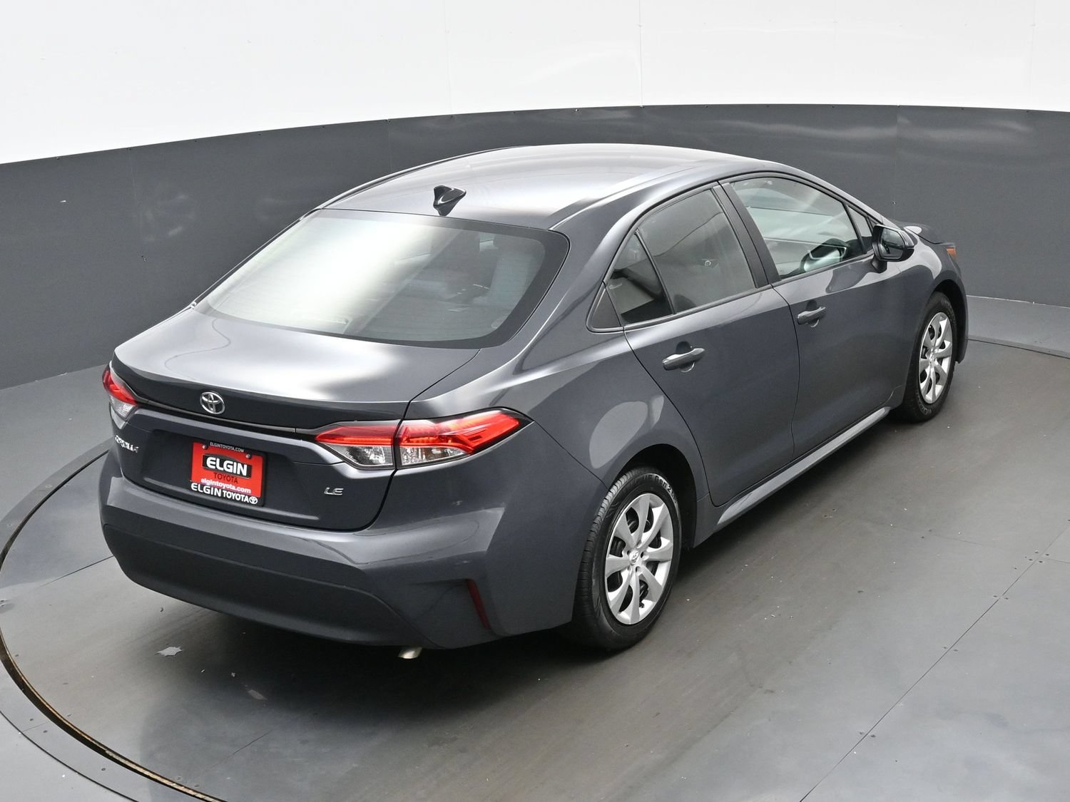 Used 2024 Toyota Corolla LE FWD image 38