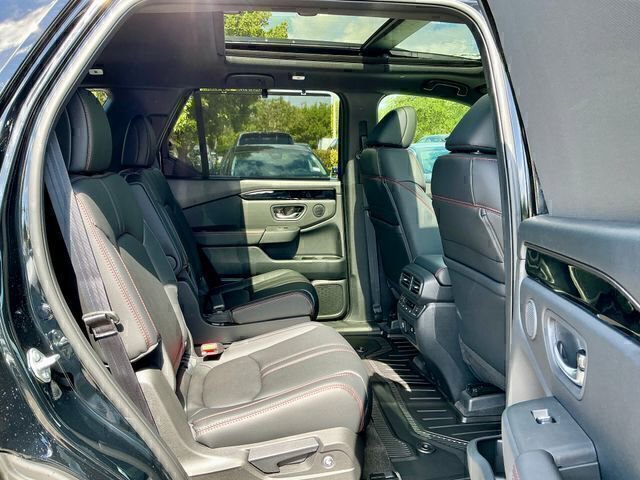 New 2026 Honda Pilot TrailSport image 13