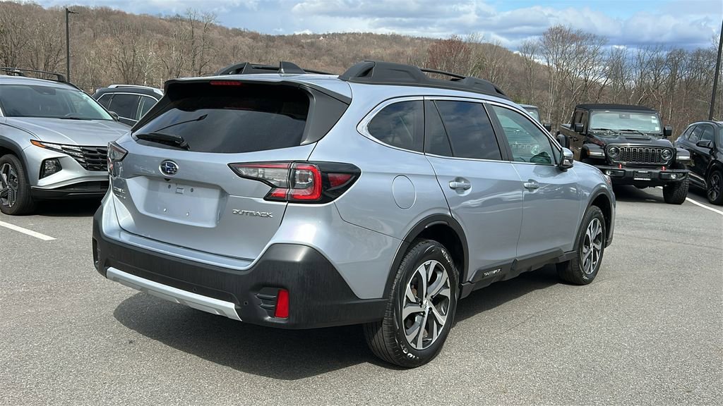 Used 2022 Subaru Outback Limited image 4