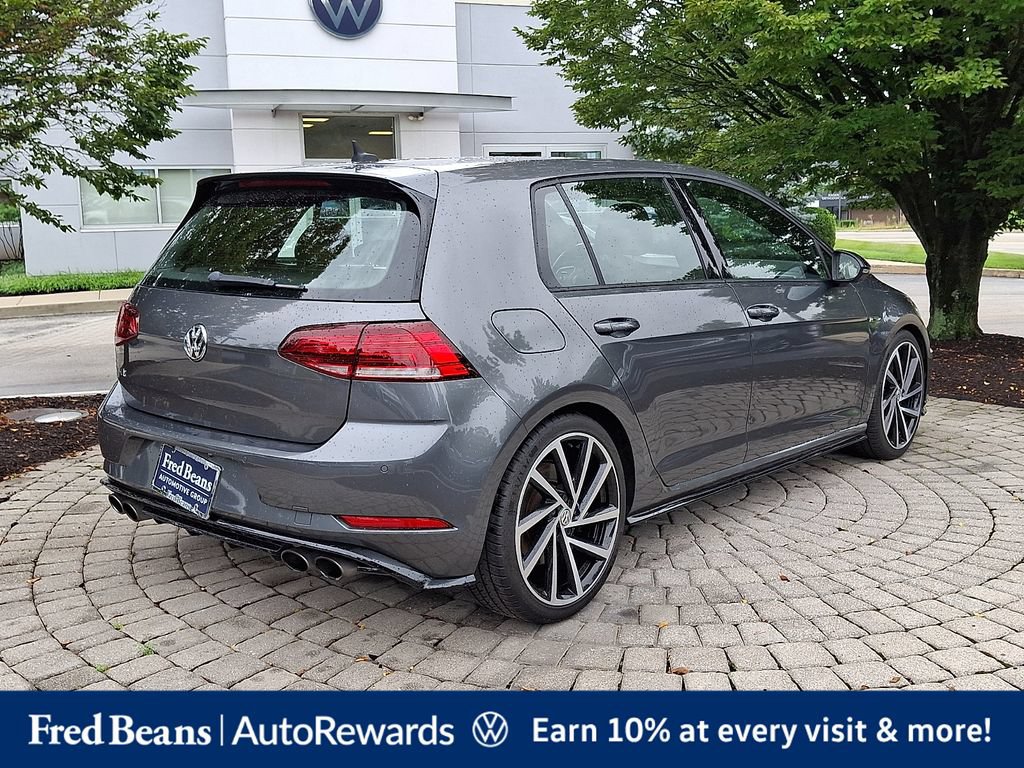 Used 2018 Volkswagen Golf R 4-Door AWD/4WD image 7