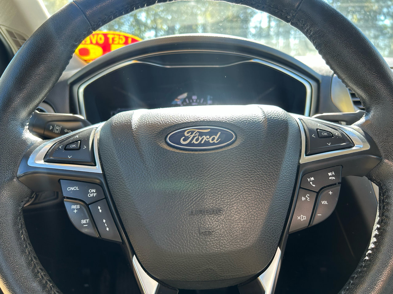 Used 2018 Ford Fusion SE w/ Equipment Group 602A image 18